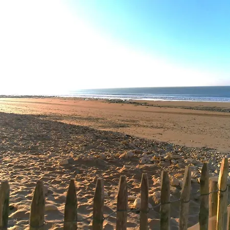 Feriehus La Petite Prairie 400m De La