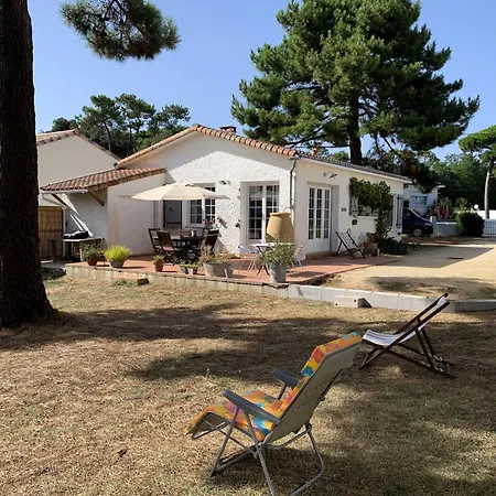 Holiday home La Petite Prairie 400m De La Jard-sur-Mer