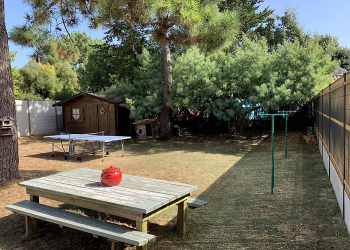 Prázdninový dům La Petite Prairie 400m De La *